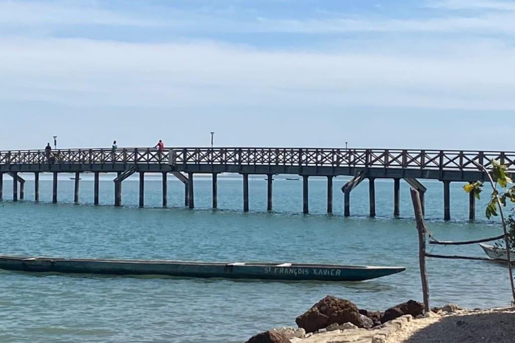 Palmarin Nguedj Petite Maison En Bord De Mer מראה חיצוני תמונה